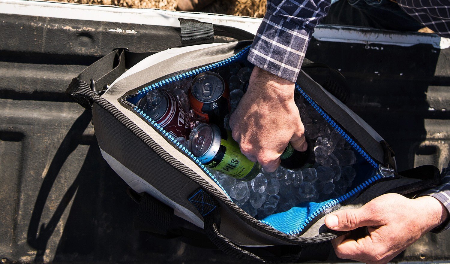 Yeti Hopper Two 20 Soft Cooler 4
